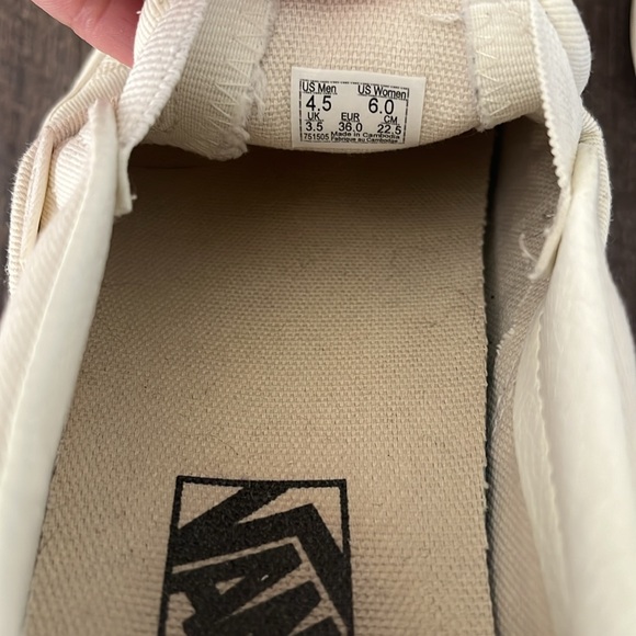 Women’s vans - Picture 4 of 6